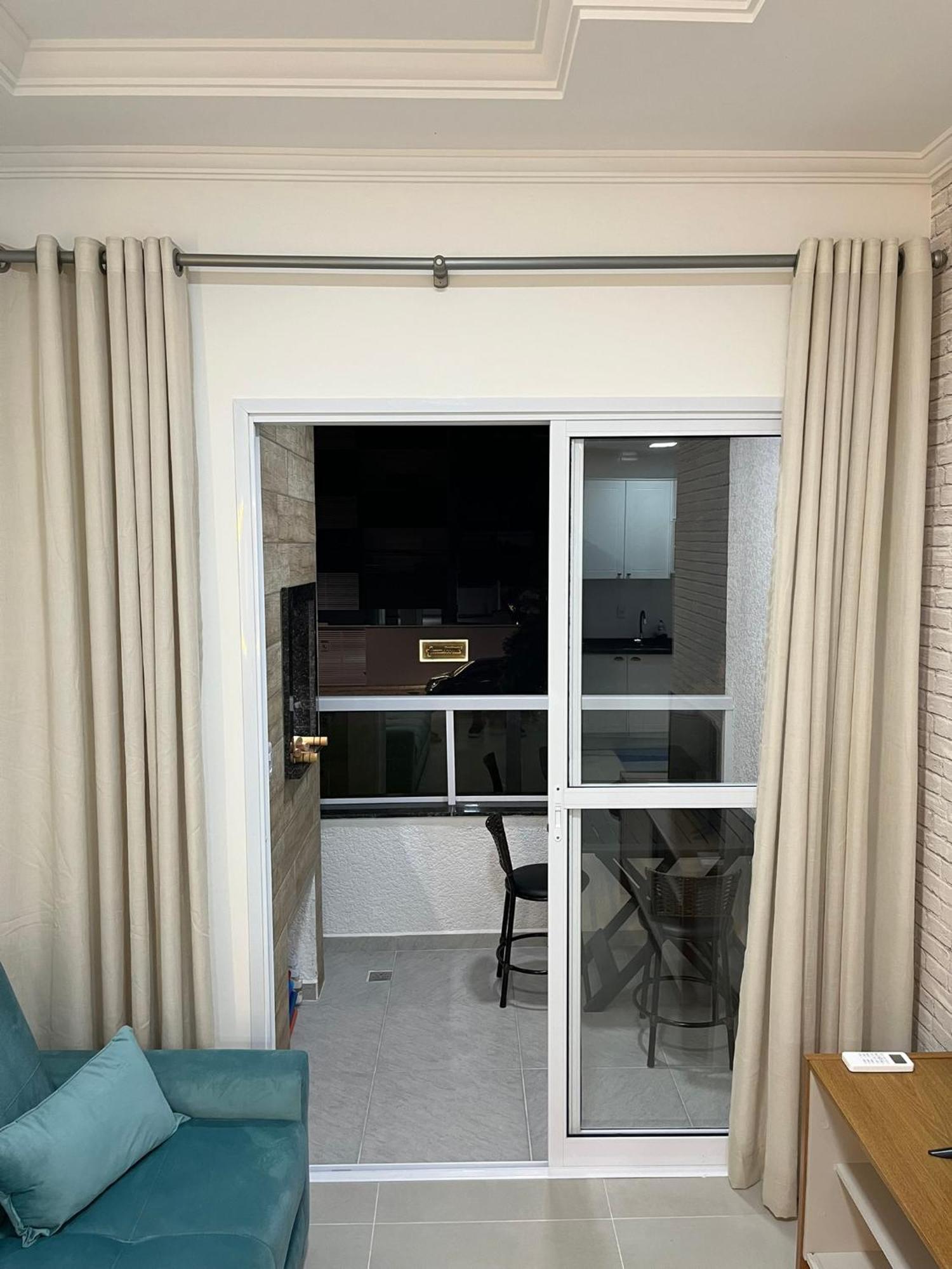 Praia Dos Ingleses - Apartamento Novo フロリアノポリス エクステリア 写真